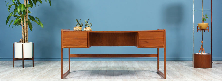 Arne Hovmand-Olsen Teak Executive Desk for Mogens Kold