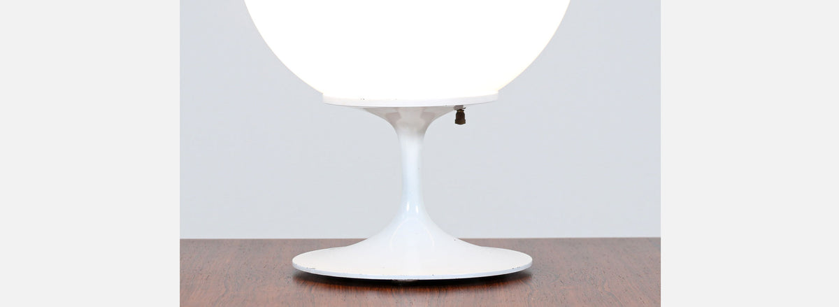 Bill Curry "Stemlite" White Tulip Table Lamp for Design Line