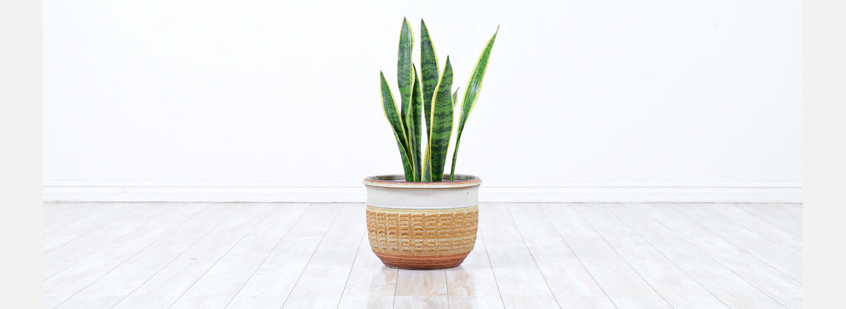 Bob Kinzie Stoneware Pottery Planter Vase for Affiliated Craftsmen