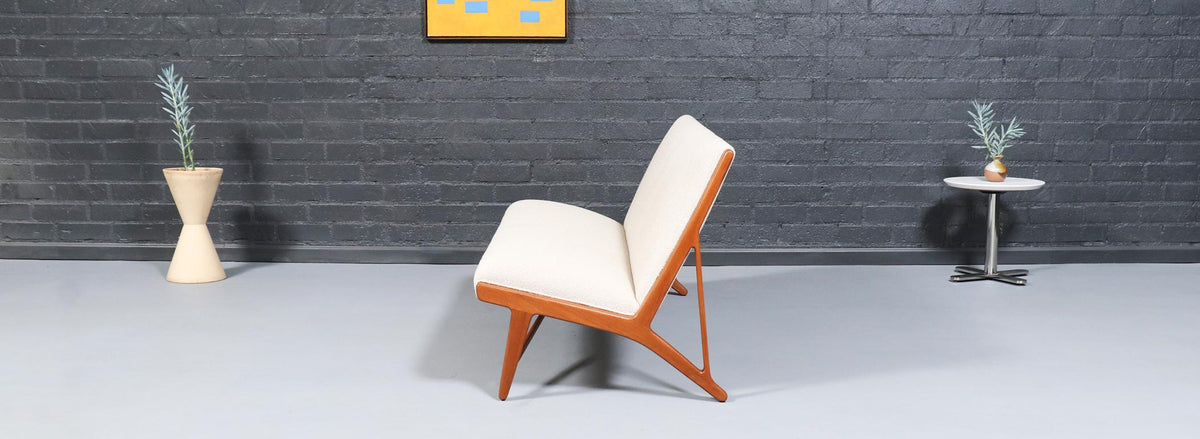 Early Hans J. Wegner JH-555 Teak Sofa for Johannes Hansen