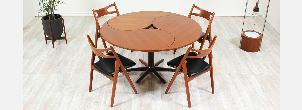 "Yin-Yang" Table by Ole Gjerløv-Knudsen and Torben Lind for France & Søn
