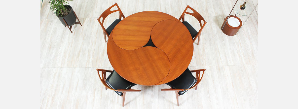 "Yin-Yang" Table by Ole Gjerløv-Knudsen and Torben Lind for France & Søn