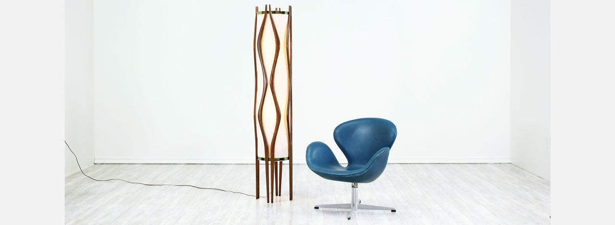 Mid-Century Modern Sculpted Walnut Floor Lamp by Modeline 2