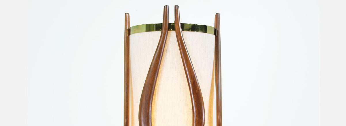 Mid-Century Modern Sculpted Walnut Floor Lamp by Modeline 2
