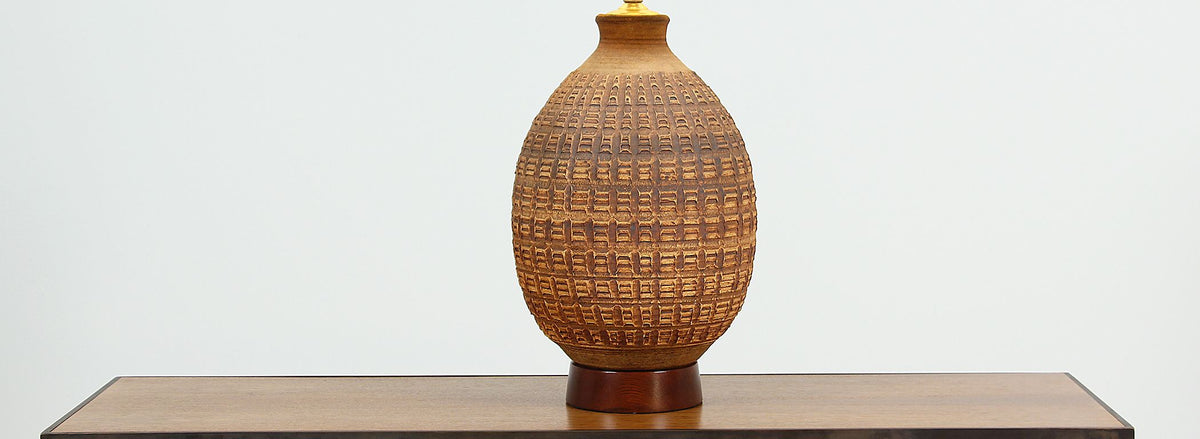 Bob Kinzie Earthenware “N-Series” Ceramic Table Lamp for Affiliated Craftsmen