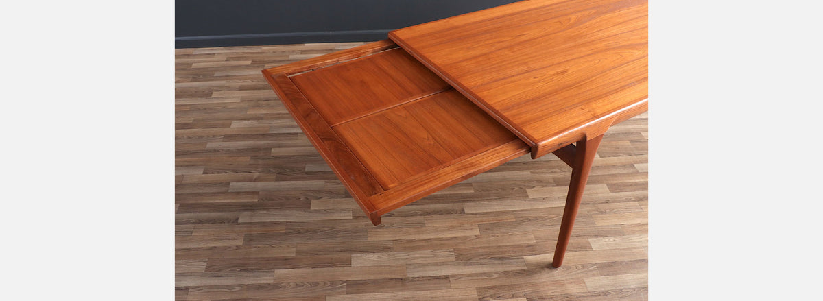 Danish Modern Expanding Teak Dining Table by Faarup Mobelfabrik