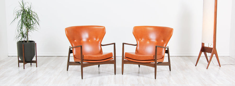 Ib Kofod-Larsen Leather Wing Back Lounge Chairs Chairs for Selig