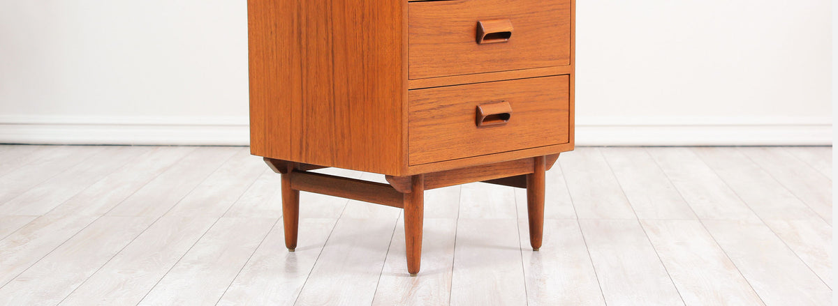 Danish Modern Teak Night Stands by Børge Mogensen for Søborg Møbler