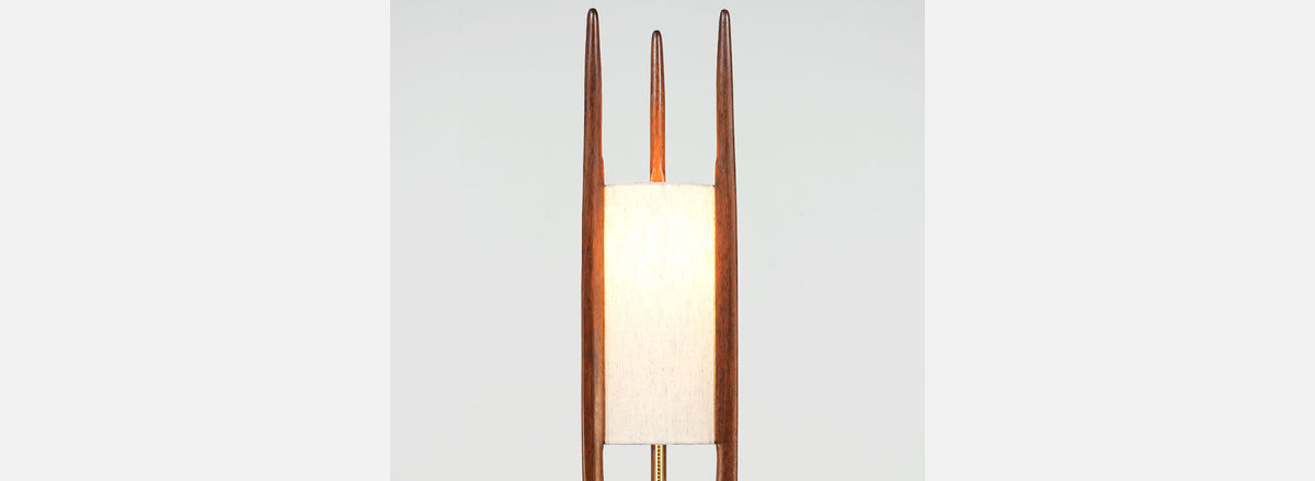 Mid-Century Modern Sculpted Walnut Table Lamp by Modeline 8