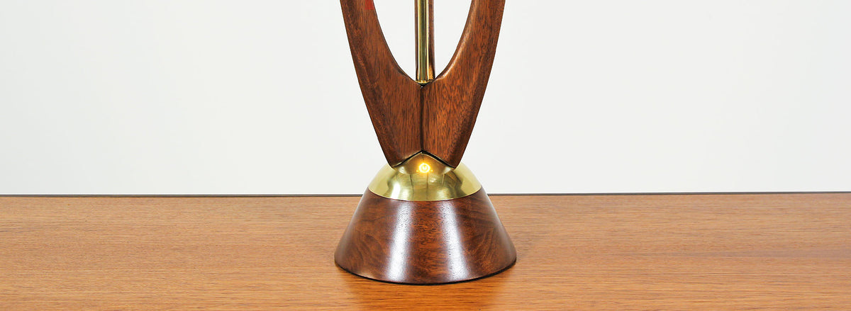Mid-Century Modern Sculpted Walnut Table Lamp by Modeline 8