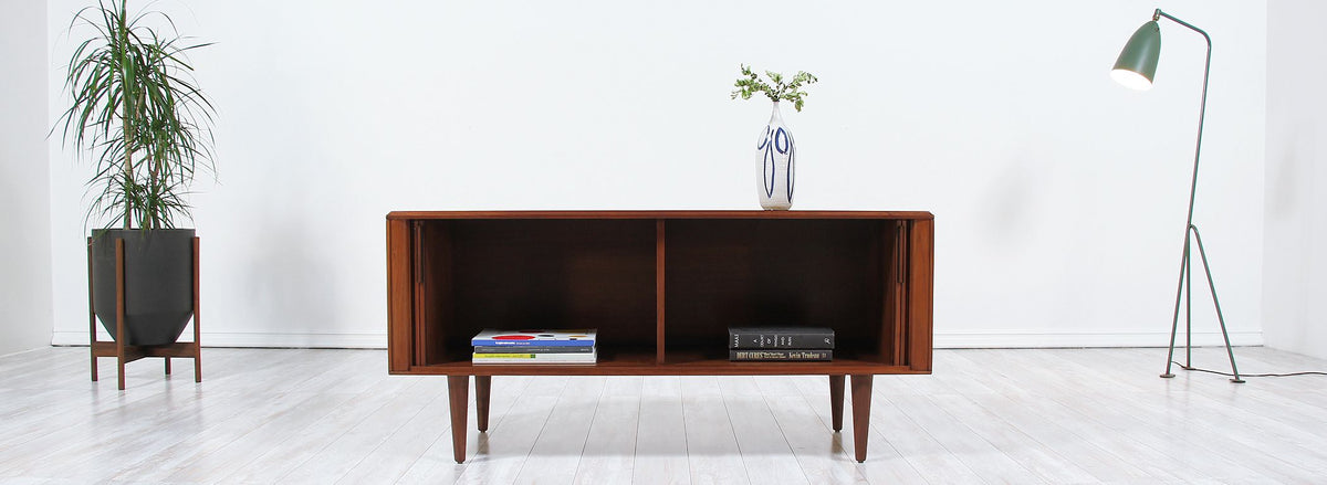 Mid-Century Low Profile Tambour-Door Credenza by Barzilay 2