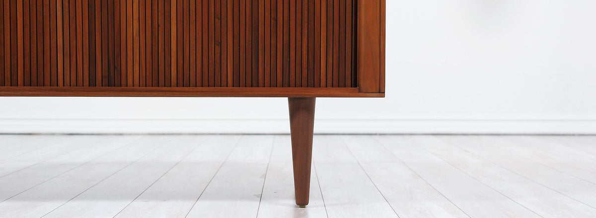 Mid-Century Low Profile Tambour-Door Credenza by Barzilay 2