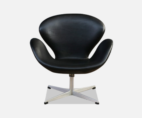 Vintage Arne Jacobsen Black Leather "Swan" Chair for Fritz Hansen