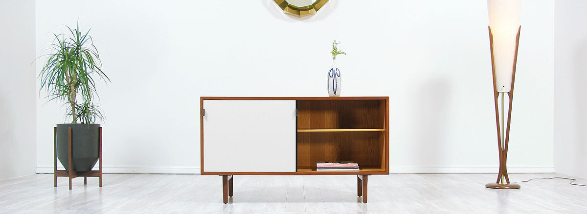Florence Knoll Walnut Credenza with Lacquered Doors
