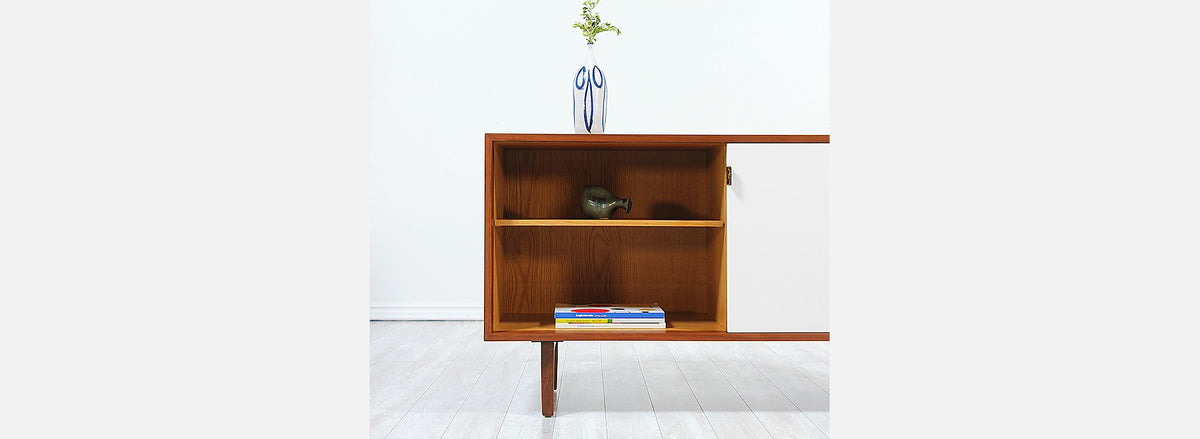 Florence Knoll Walnut Credenza with Lacquered Doors