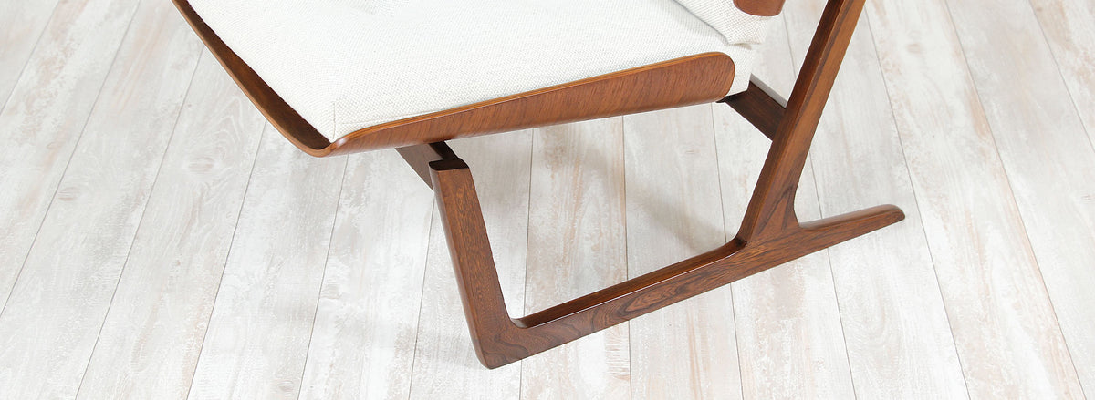 Mid-Century Modern Sculptural Bentwood Lounge Chair