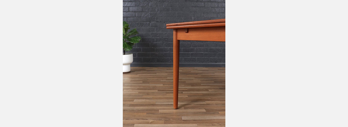 Hans J. Wegner Draw-Leaf teak Dining Table for Andreas Tuck