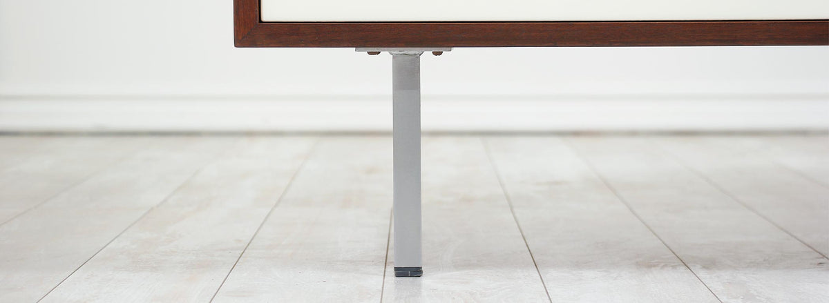 Florence Knoll Two-Tone Lacquered & Walnut Credenza 2
