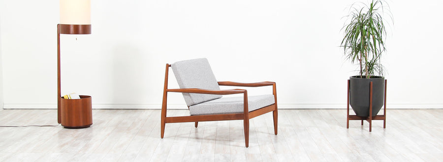 Adrian Pearsall Model 843-C Walnut Lounge Chair for Craft Associates