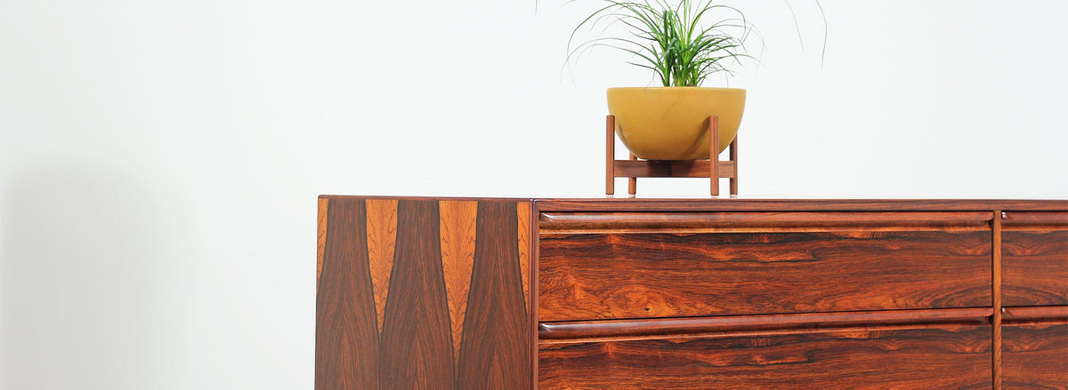 Mid-Century Modern Rosewood 8- Drawer Dresser by Westnofa 2