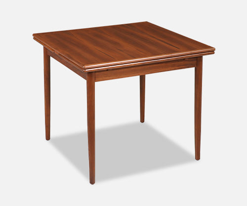 Danish Modern Expanding Draw-Leaf Walnut Dining Table 