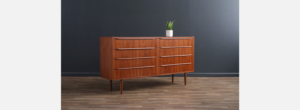Mid-Century Danish Modern 8-Drawer Teak Dresser