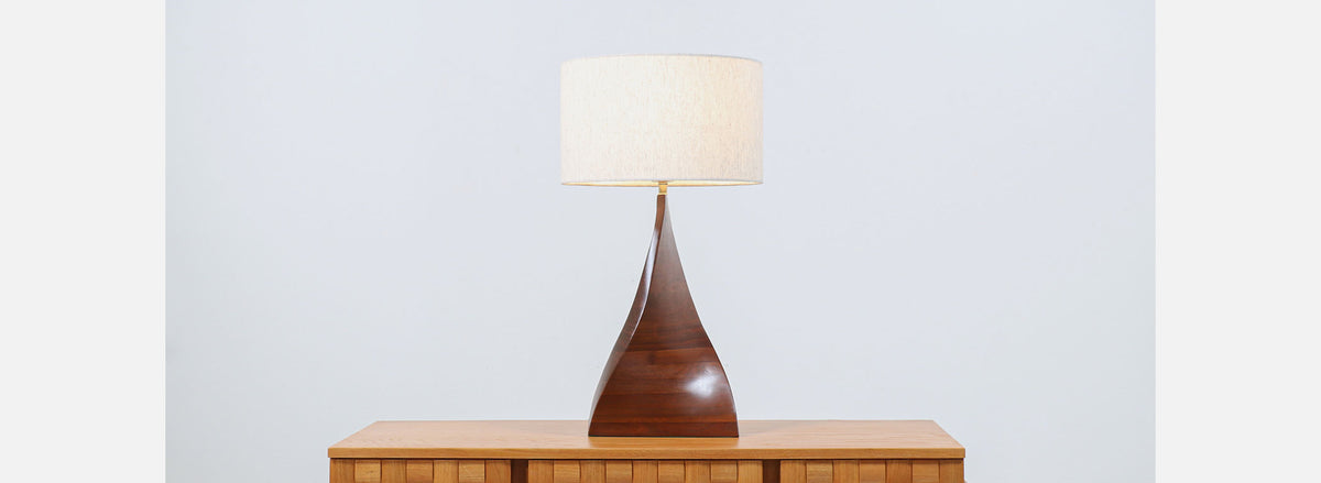 Mid-Century Modern Sculpted Swirl Walnut Table Lamp