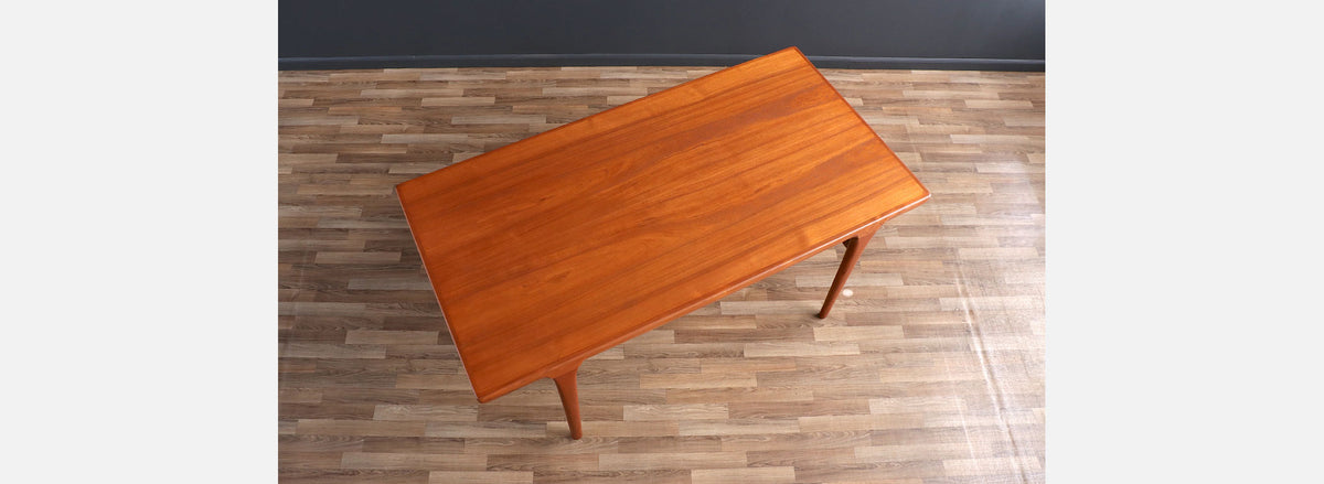 Danish Modern Expanding Teak Dining Table by Faarup Mobelfabrik