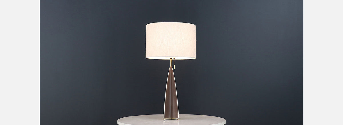 Gerald Thurston "Fin" Porcelain Table Lamp by Lightolier 