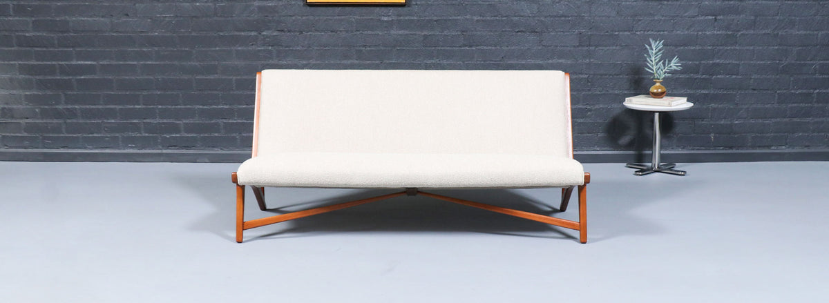 Early Hans J. Wegner JH-555 Sofa for Johannes Hansen