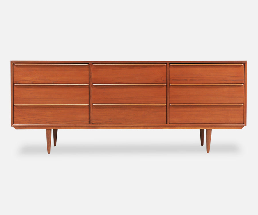 Danish Modern 9-Drawer Teak Dresser 