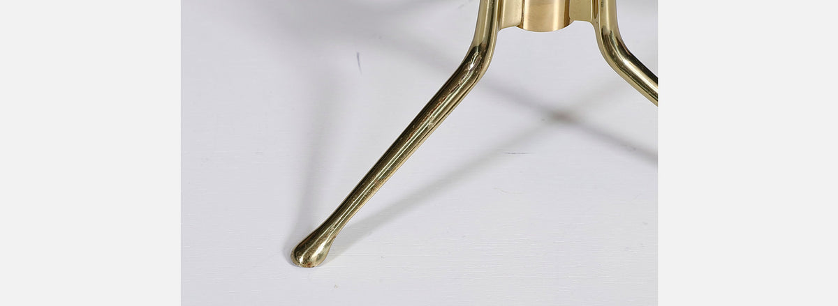 Gerald Thurston Sculpted Tripod Brass & Walnut Table Lamp for Lightolier 