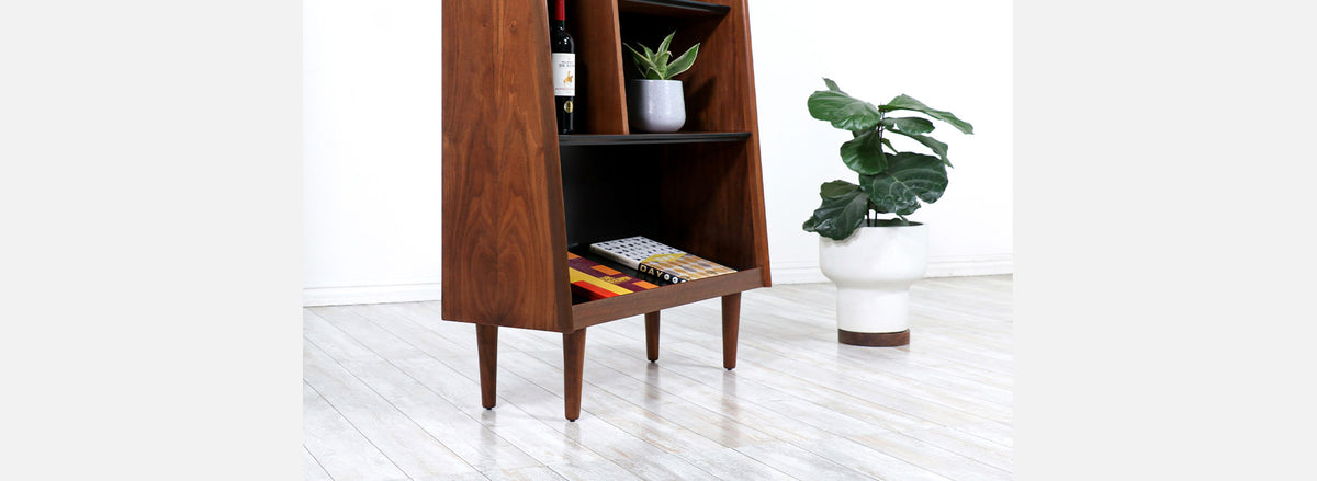 Merton L. Gershun Free-Standing Taper Bookshelf for Dillingham