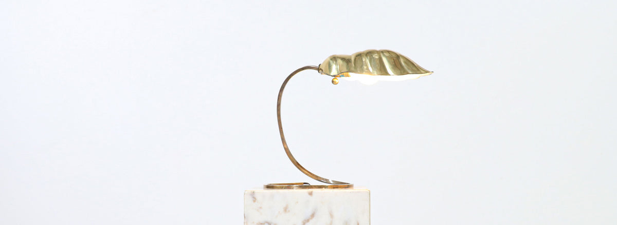 Mid-Century Modern Brass Leaf Table Lamp by Chapman