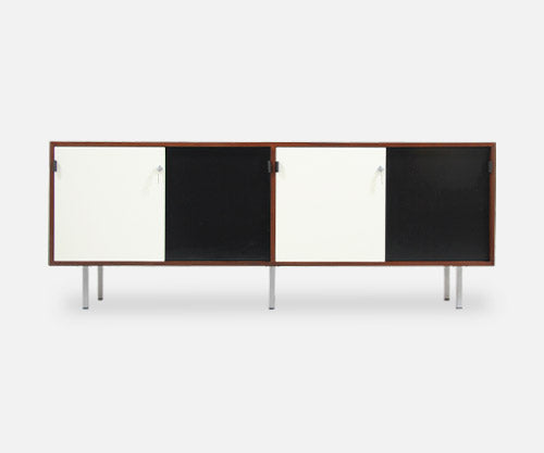 Florence Knoll Two-Tone Lacquered & Walnut Credenza 2