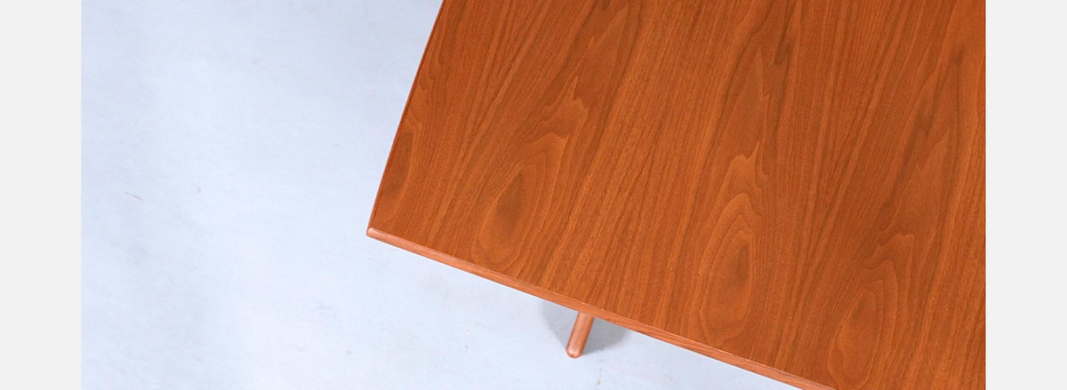 Mid Century Modern Butterfly-Leaf Dining Table by Peter Hayward