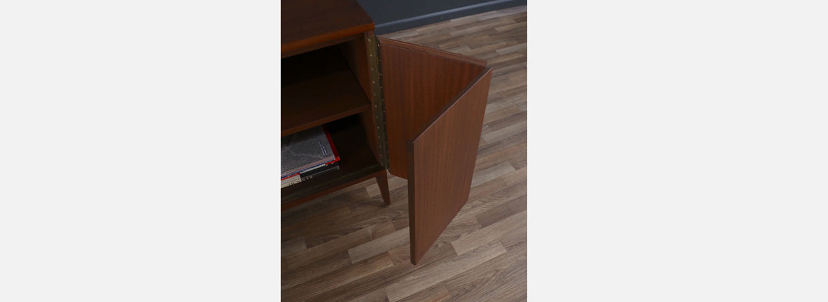 Paul McCobb "Irwin Collection" Credenza w/ Bi-Folding Doors 