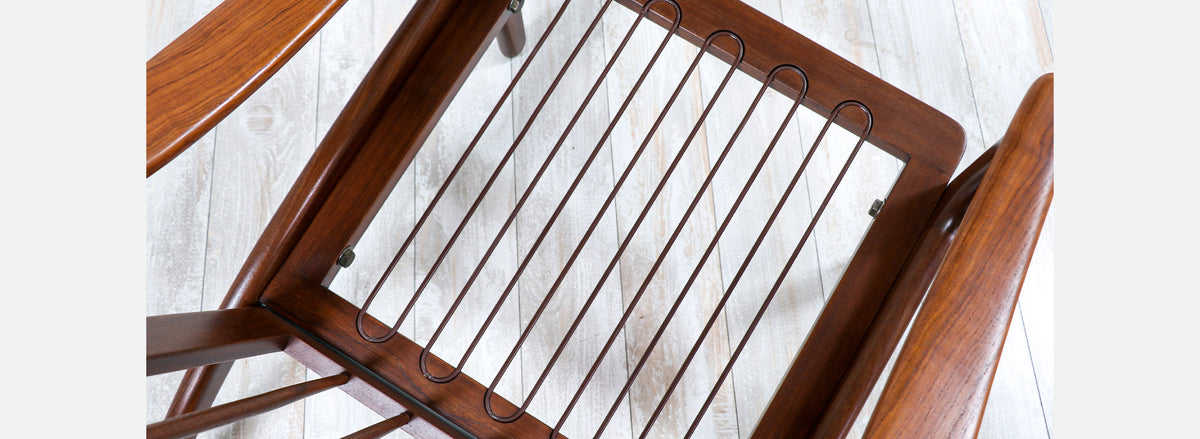 Arne Hovmand-Olsen Sculpted Teak Lounge Chair for Mogens Kold