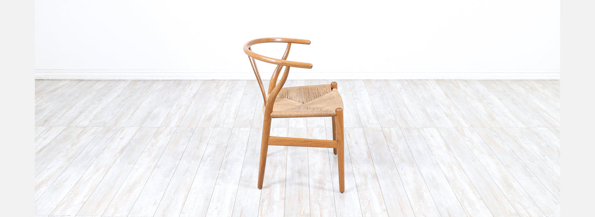 Classic Hans J. Wegner "Wishbone" Oak Arm Chair for Carl Hansen & Søn