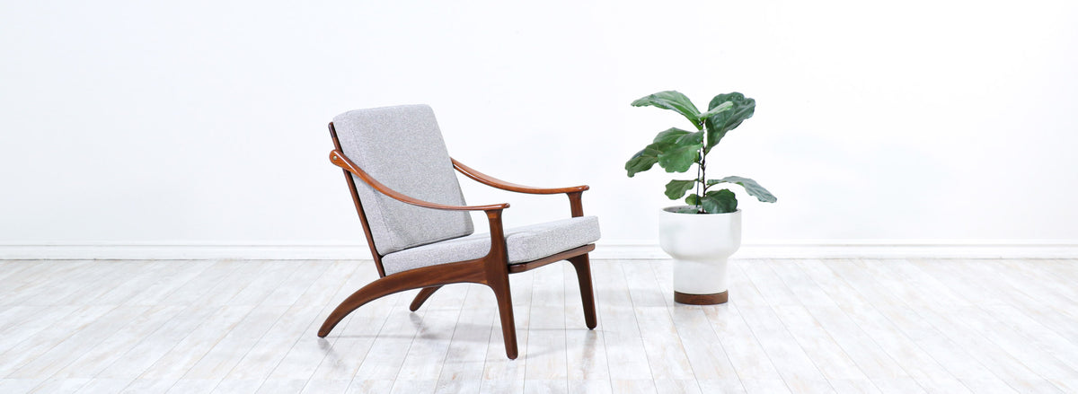 Arne Hovmand-Olsen Sculpted Teak Lounge Chair for Mogens Kold