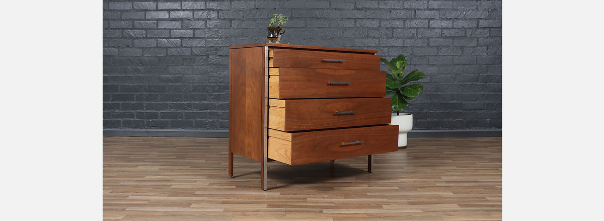 Paul McCobb "Linear Group" 4-Drawer Dresser for Calvin Furniture