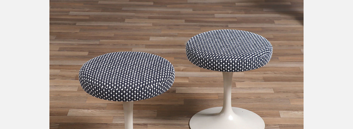 Pair of Vintage Eero Saarinen Tulip Swiveling Stools for Knoll 