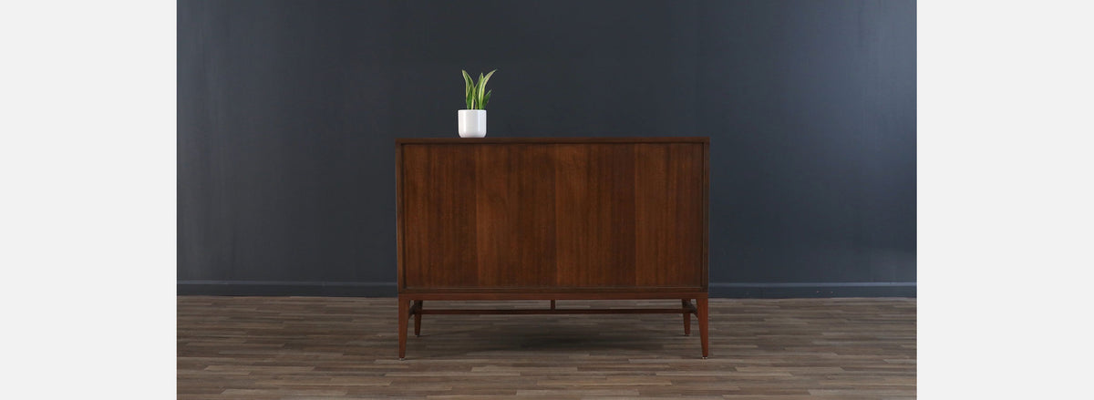 Paul McCobb "Irwin Collection" Credenza w/ Bi-Folding Doors 