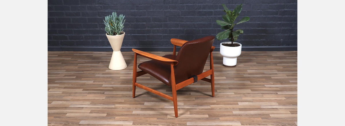Finn Juhl Model BO-118 Cognac Leather & Teak Lounge Chair