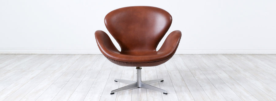 Vintage Arne Jacobsen Cognac Leather "Swan" Chair for Fritz Hansen