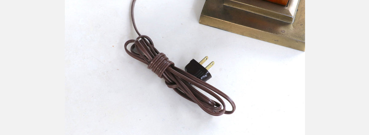 Mid-Century Modern Sculpted Spiral Walnut Table Lamp