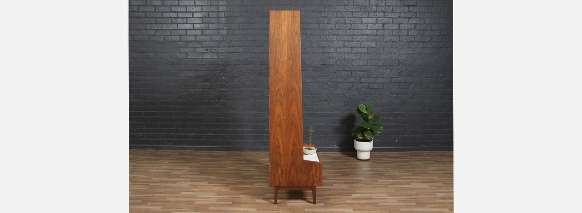 Kipp Stewart Two Tone Lacquered & Walnut Bookshelf for Glenn of CA 