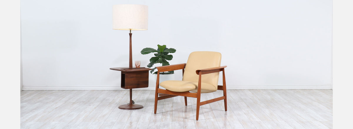 Mid-Century Sculpted Walnut Floor Lamp with Magazine Tray by Laurel 