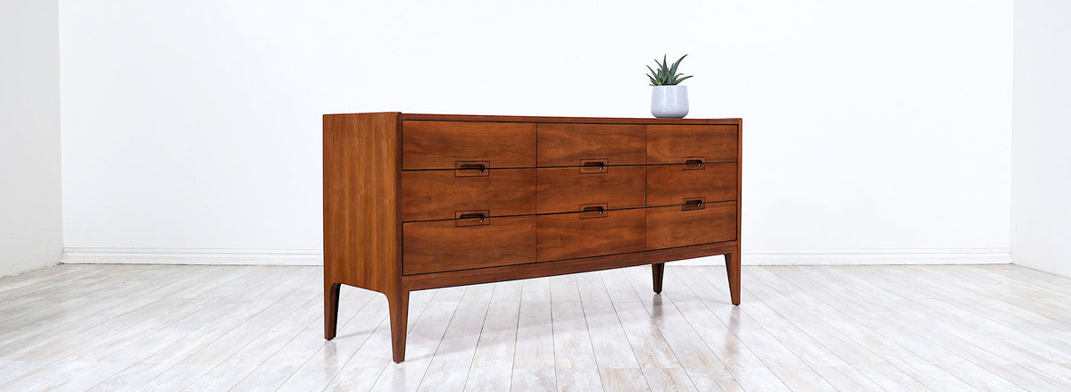 Mid-Century Modern 9-Drawer Walnut Dresser