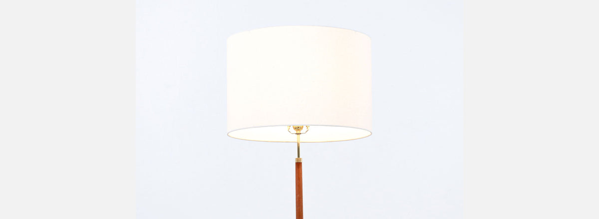Danish Modern Height-Adjustable Teak Stem Floor Lamp with Iron Base